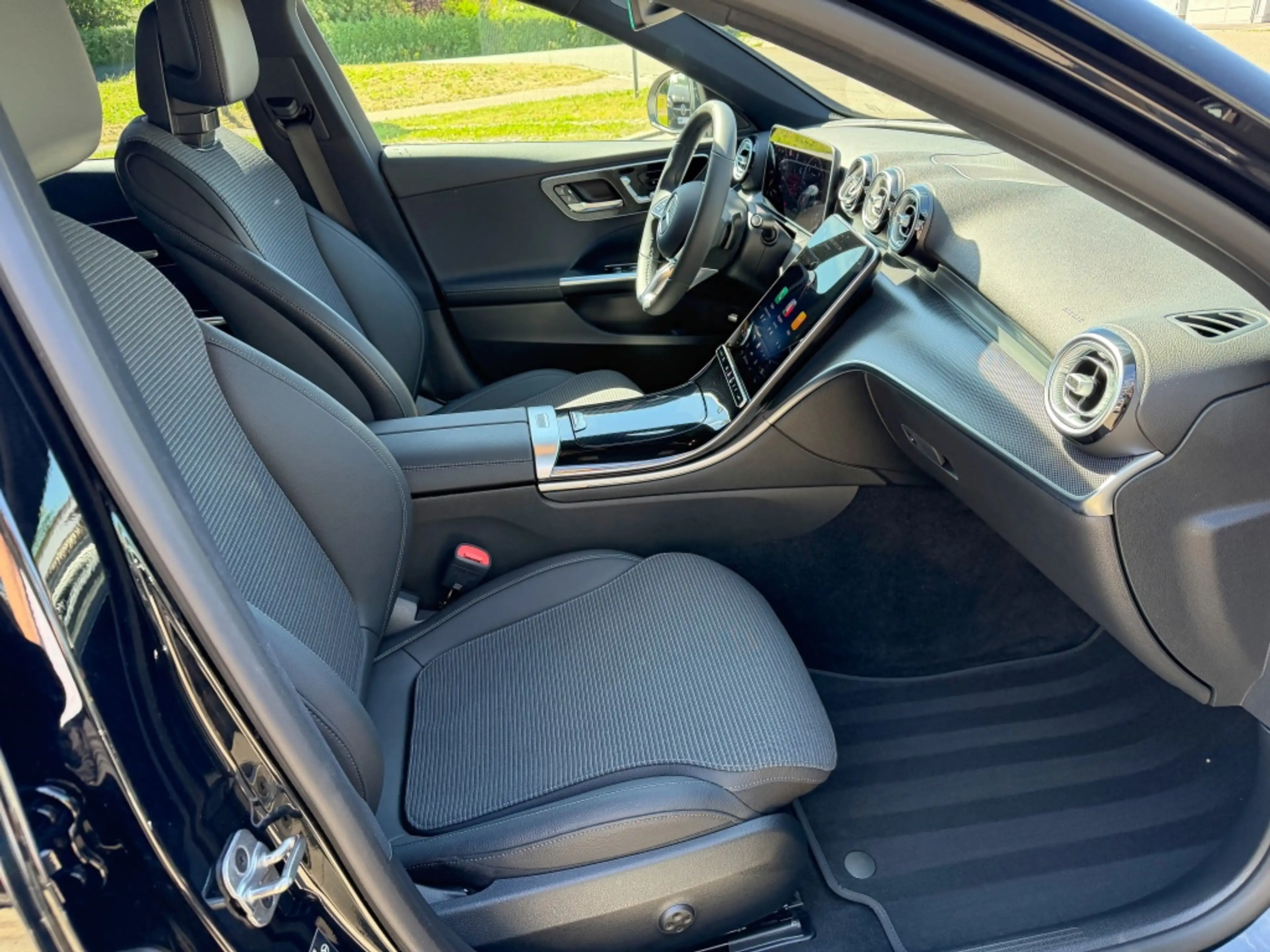 Mercedes-Benz C 200 d T Edition Avantgarde AHK ACC WinterP+M&S — photo 5