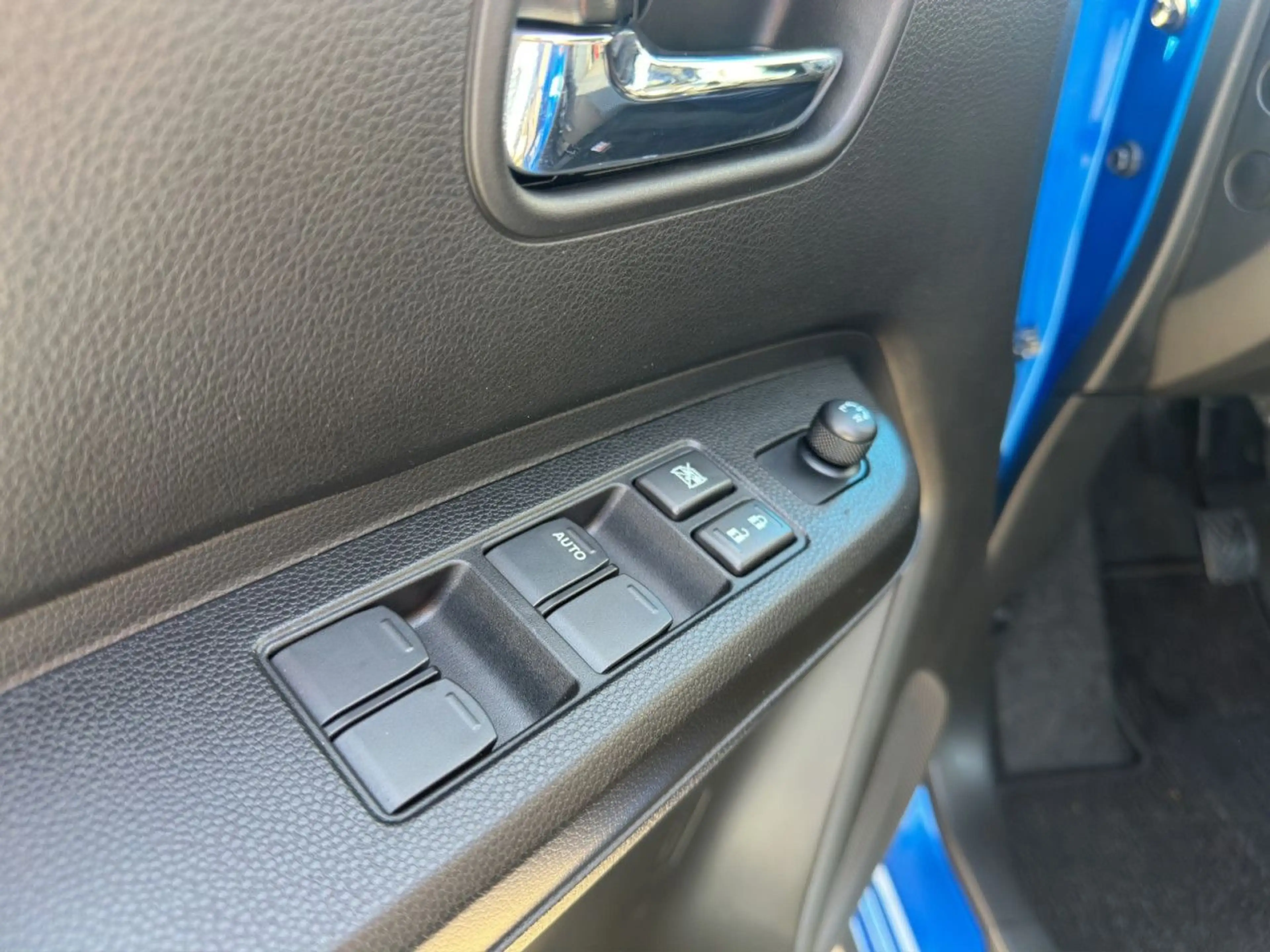 Suzuki Ignis 1.2 Dualjet Hybrid + Comfort Bluetooth Navi — photo 12