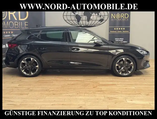 Cupra Leon view 8