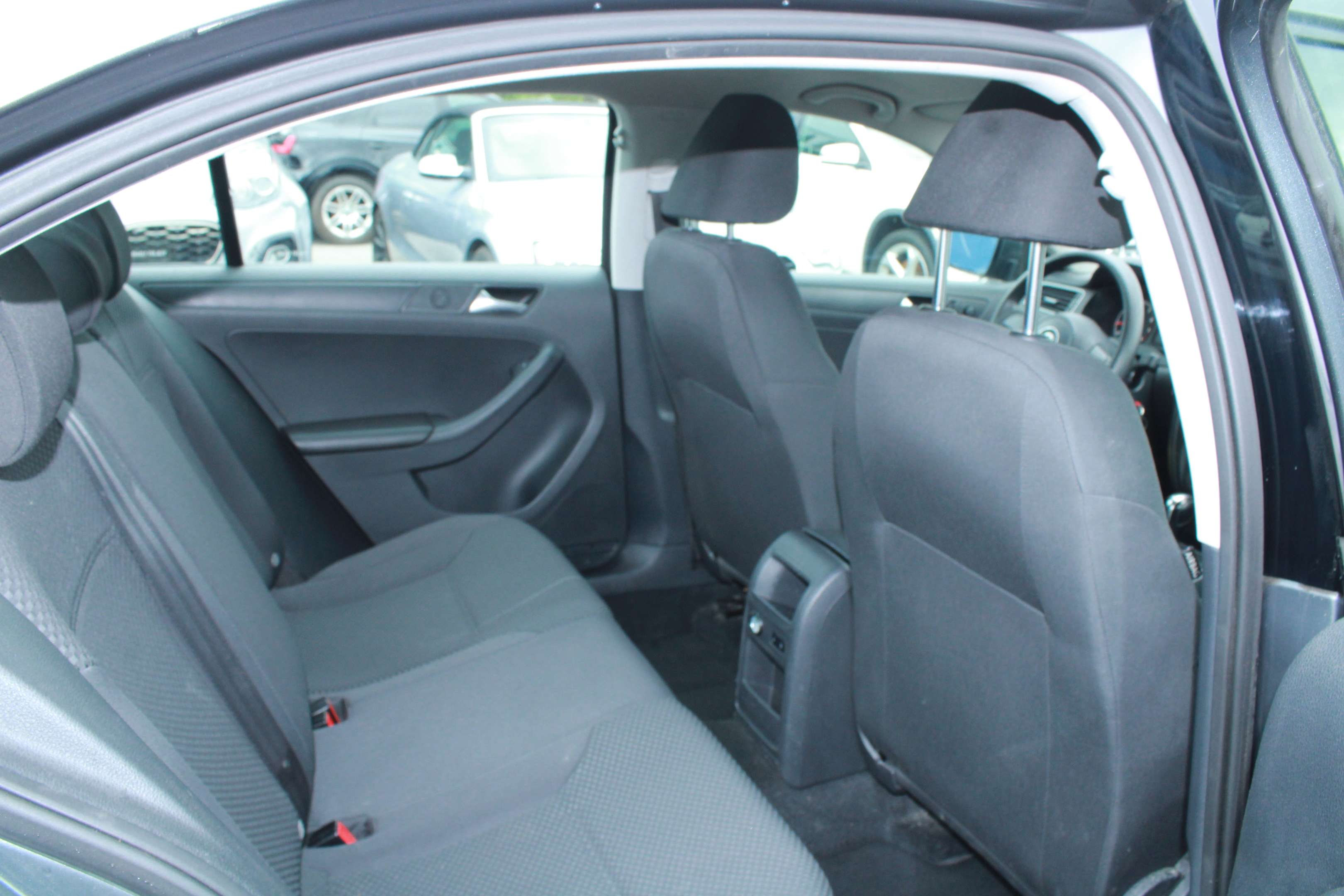2014 Volkswagen Jetta Sedan Trendline+ - Image 15