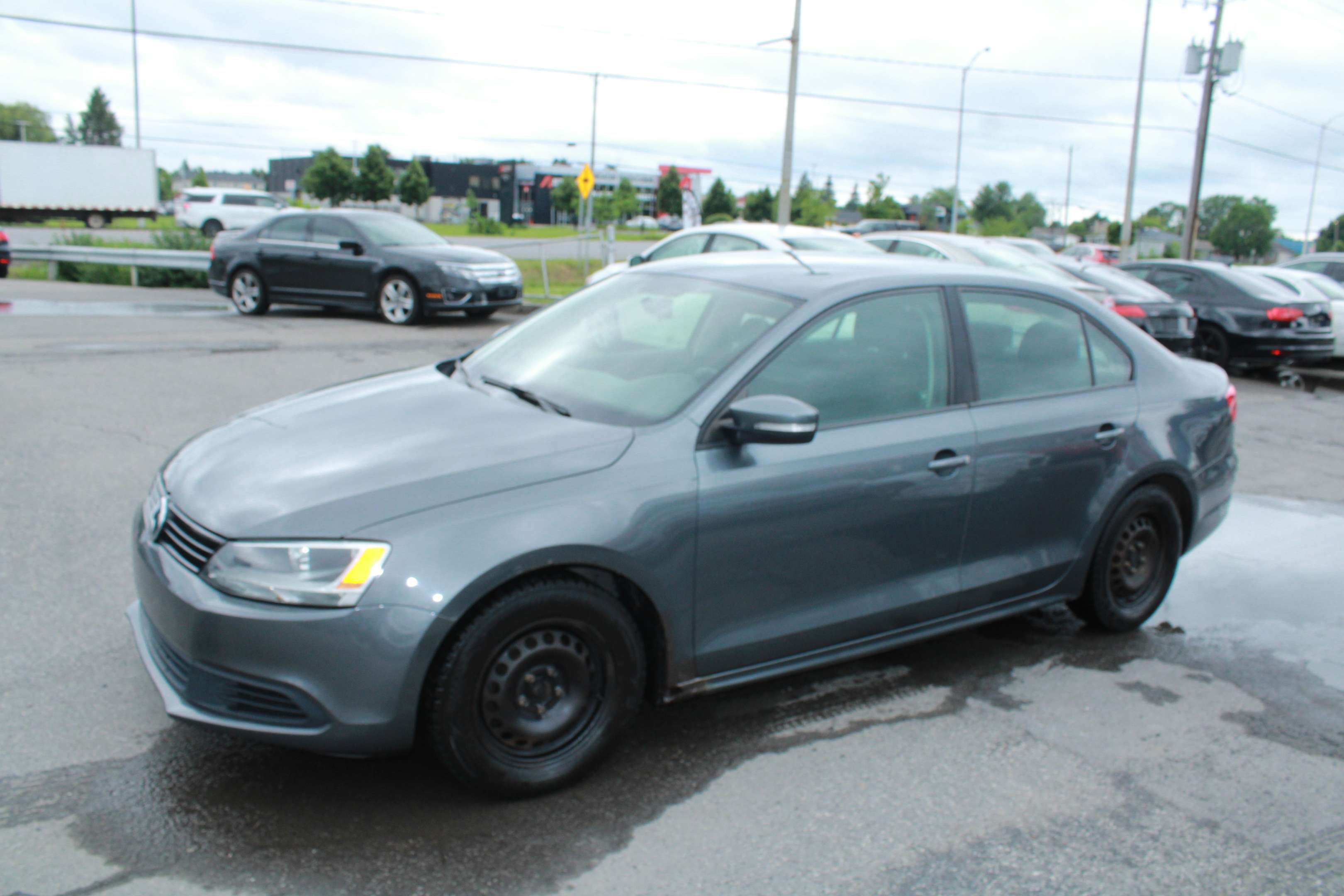 2014 Volkswagen Jetta Sedan Trendline+ - Image 3
