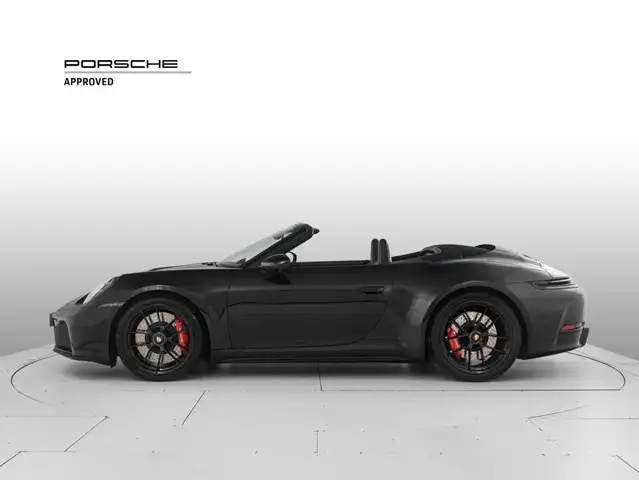 Porsche 911 view 2