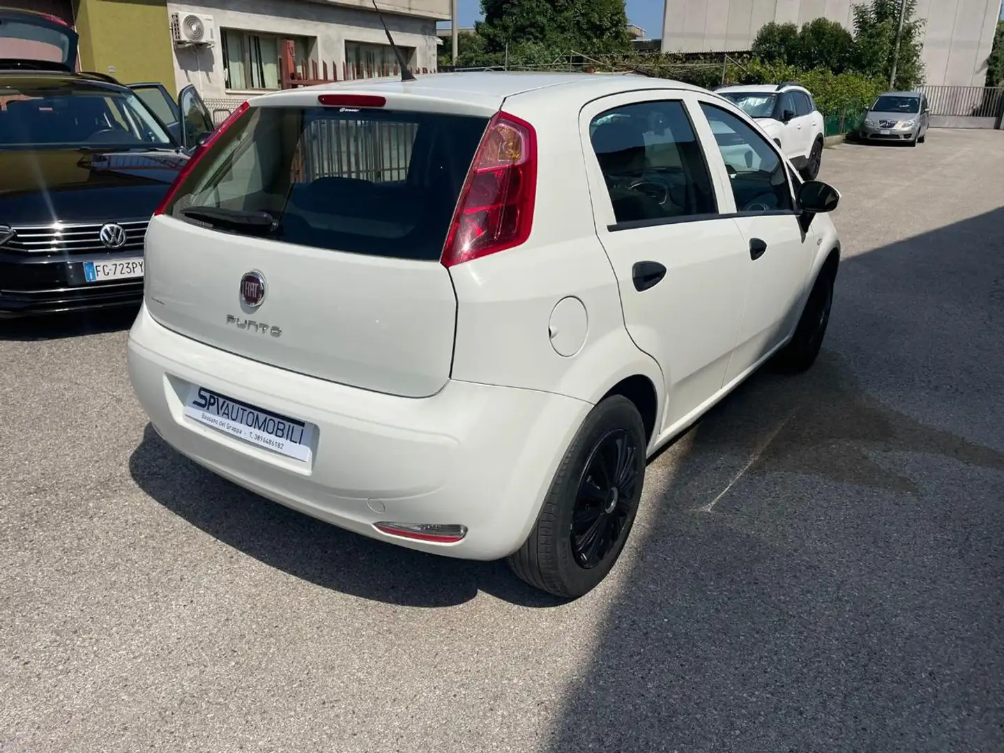 Fiat Punto 1.2 8V 5 porte Street Bianco - 2