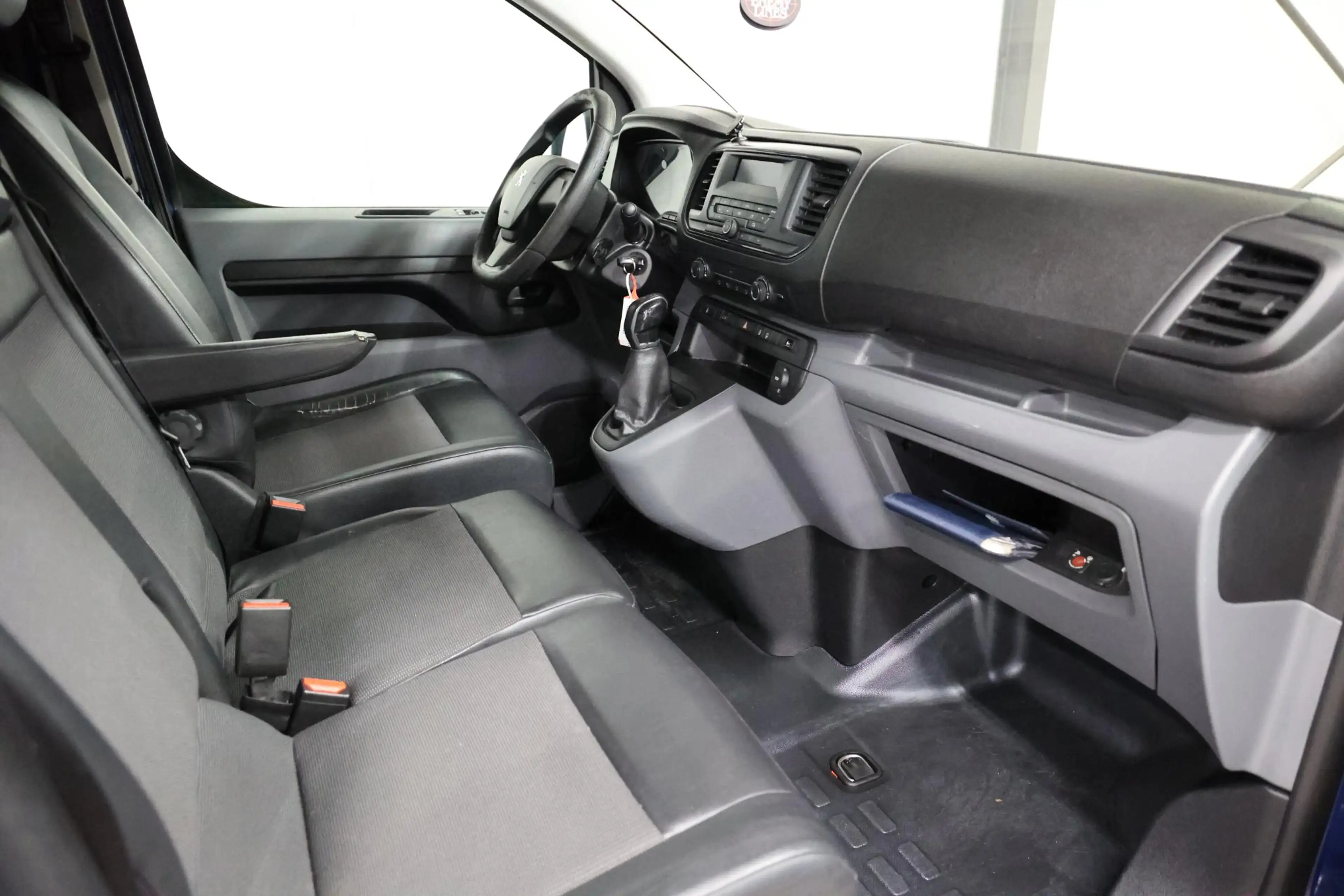 Peugeot Expert 1.6 BlueHDI AIRCO CRUISE CONTROL — photo 6