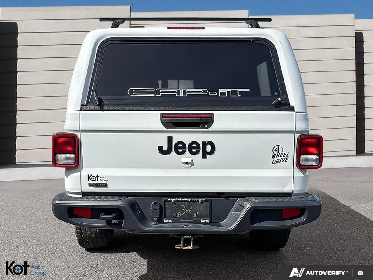 Jeep Gladiator снимка Jeep Gladiator