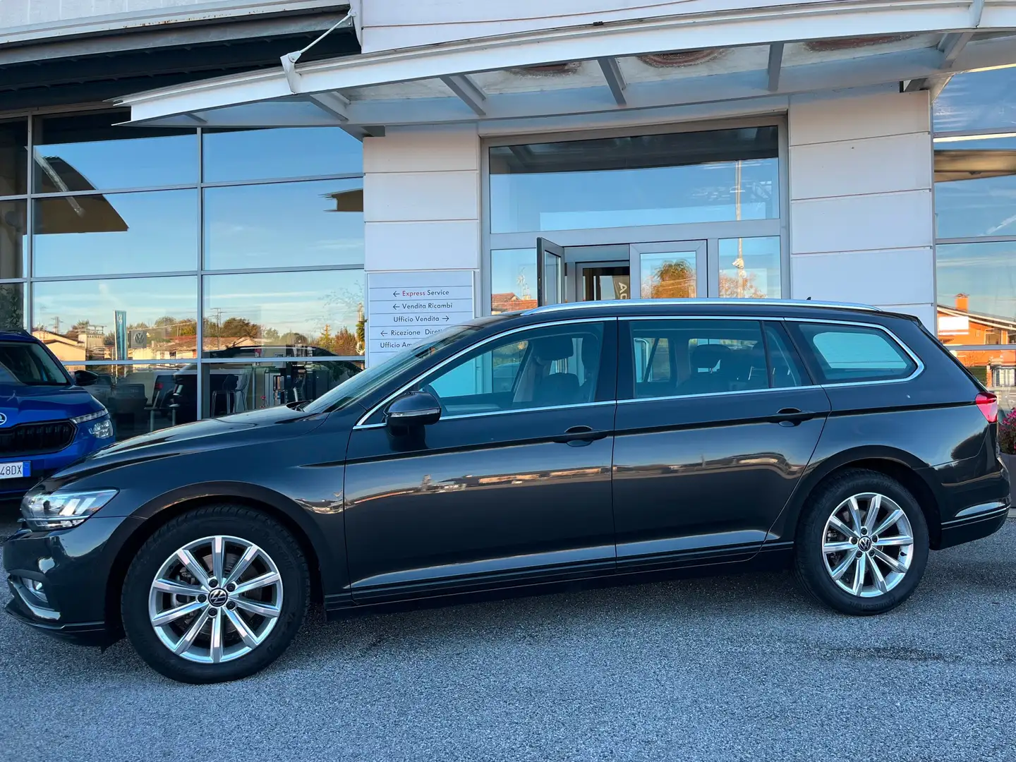 Volkswagen Passat Variant Passat Variant 2.0 tdi Business 150cv dsg Grigio - 2