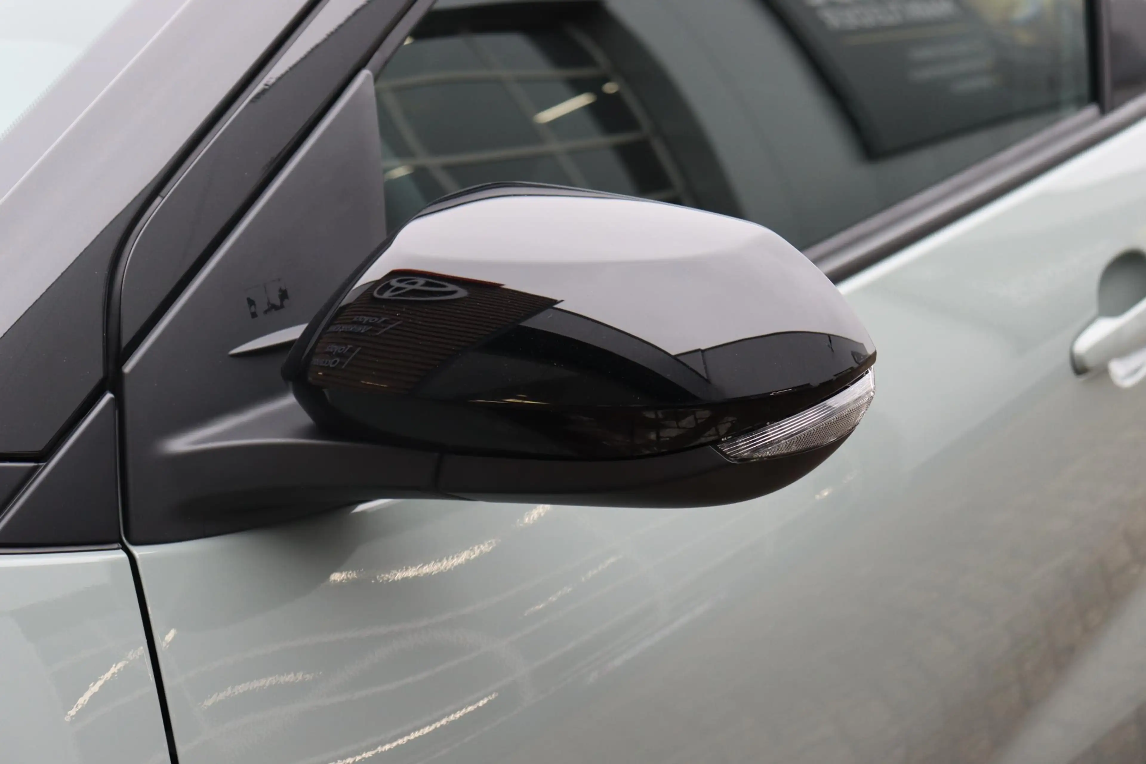 Toyota Aygo X Hybrid 115 Pulse, Easy pack, Nieuw en snel leverba — photo 10