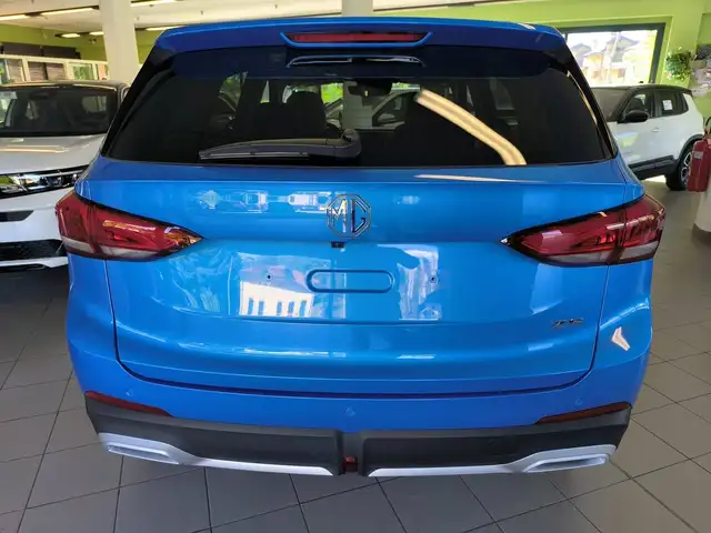 MG ZS view 8