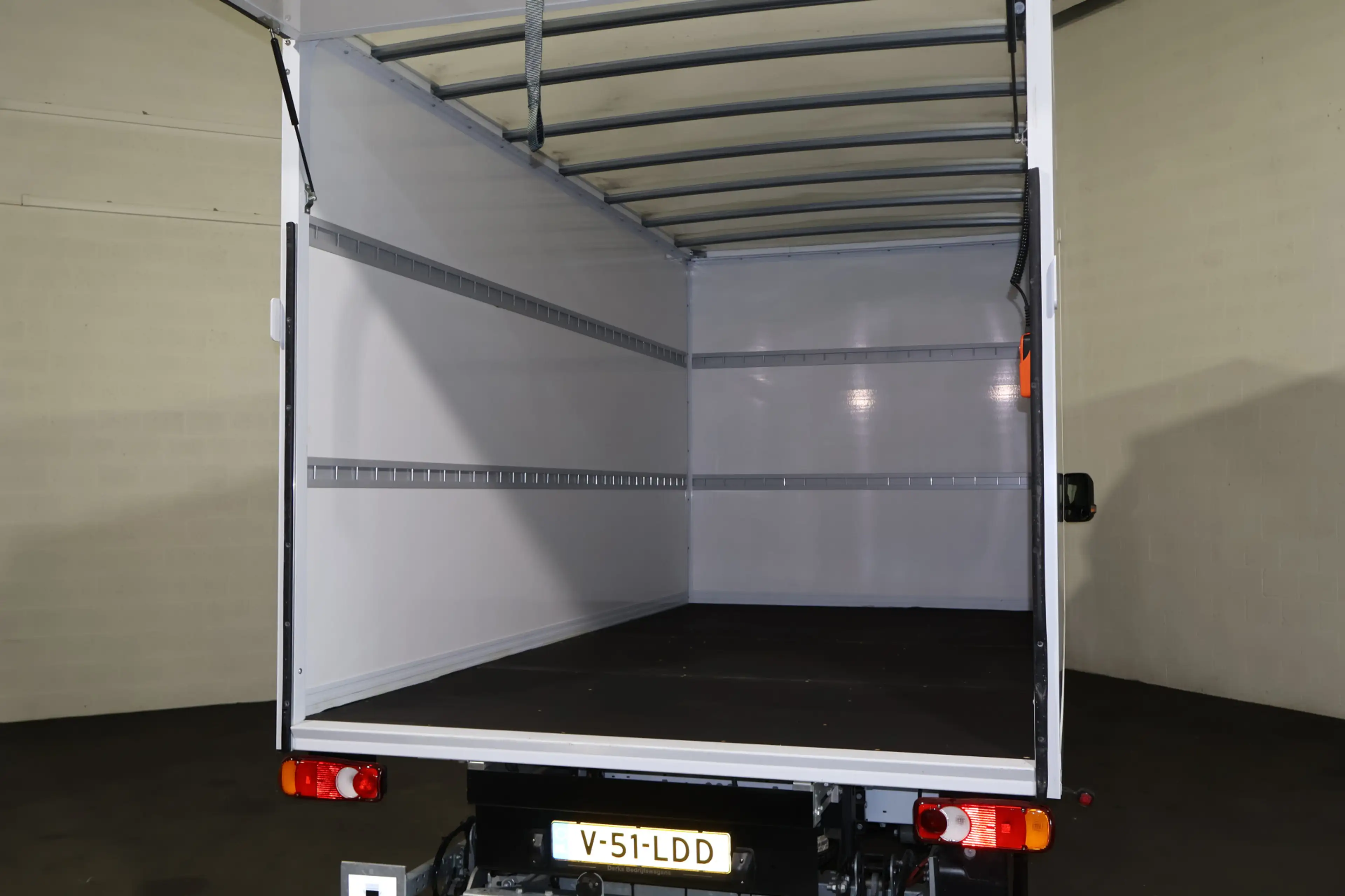 Renault Master 2.0 dCi 150pk Bakwagen met Laadklep Trekhaak — photo 15