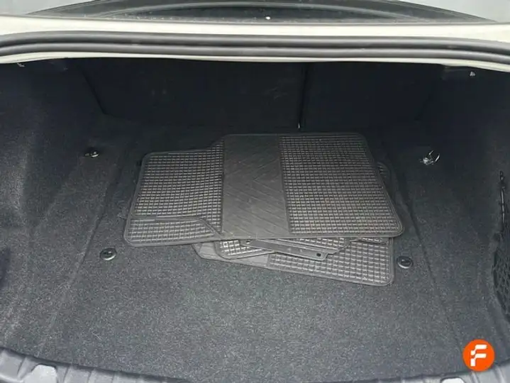 BMW Serie 2 218d (F22) 2019, foto 18