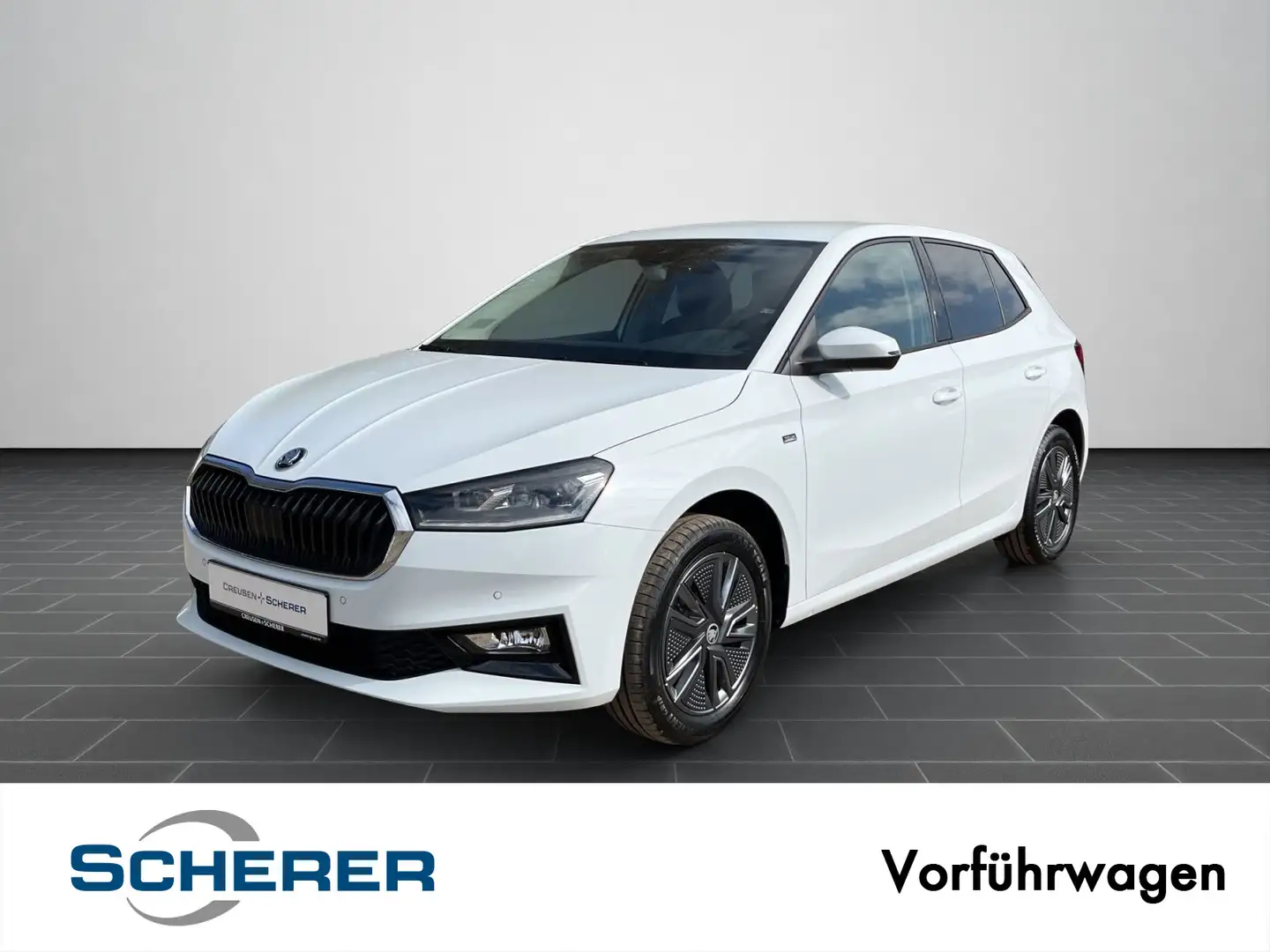Skoda Fabia Tour FABIA SELECTION Weiß - 1