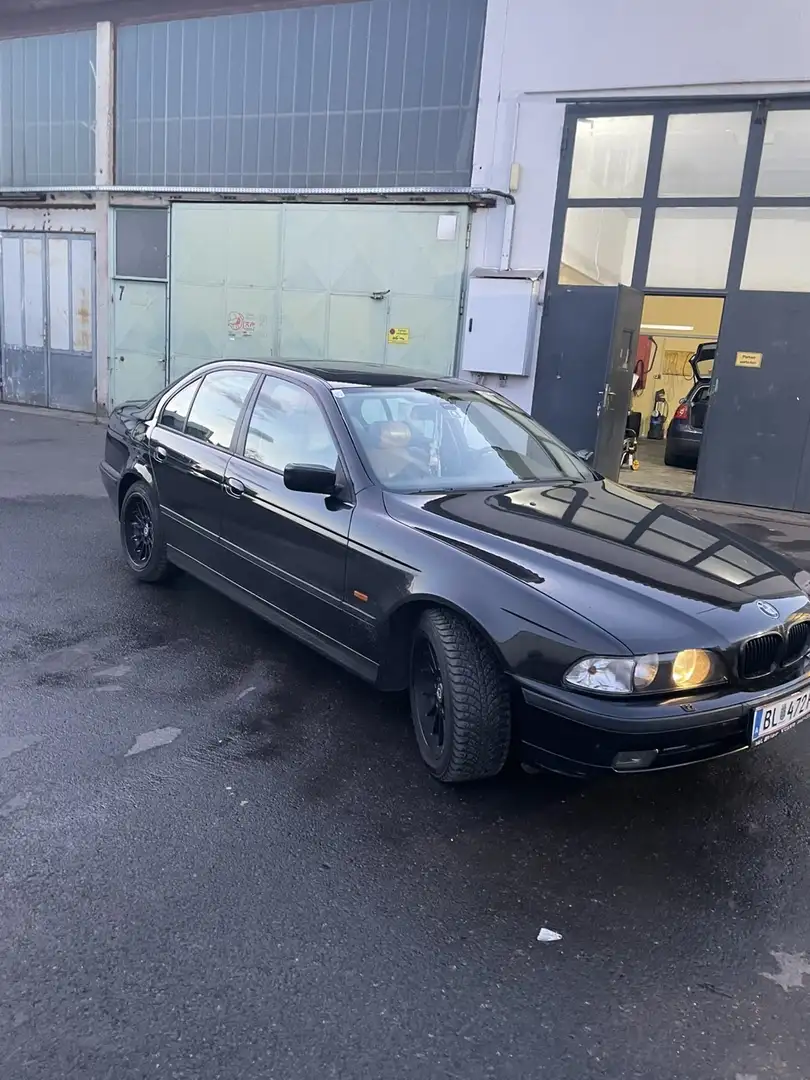 BMW 528 528i Österreich-Paket - 2