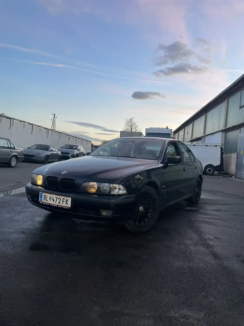 BMW 528 528i Österreich-Paket - 1