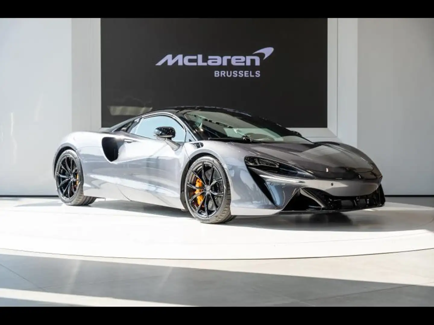 McLaren Artura Spider Gris - 1