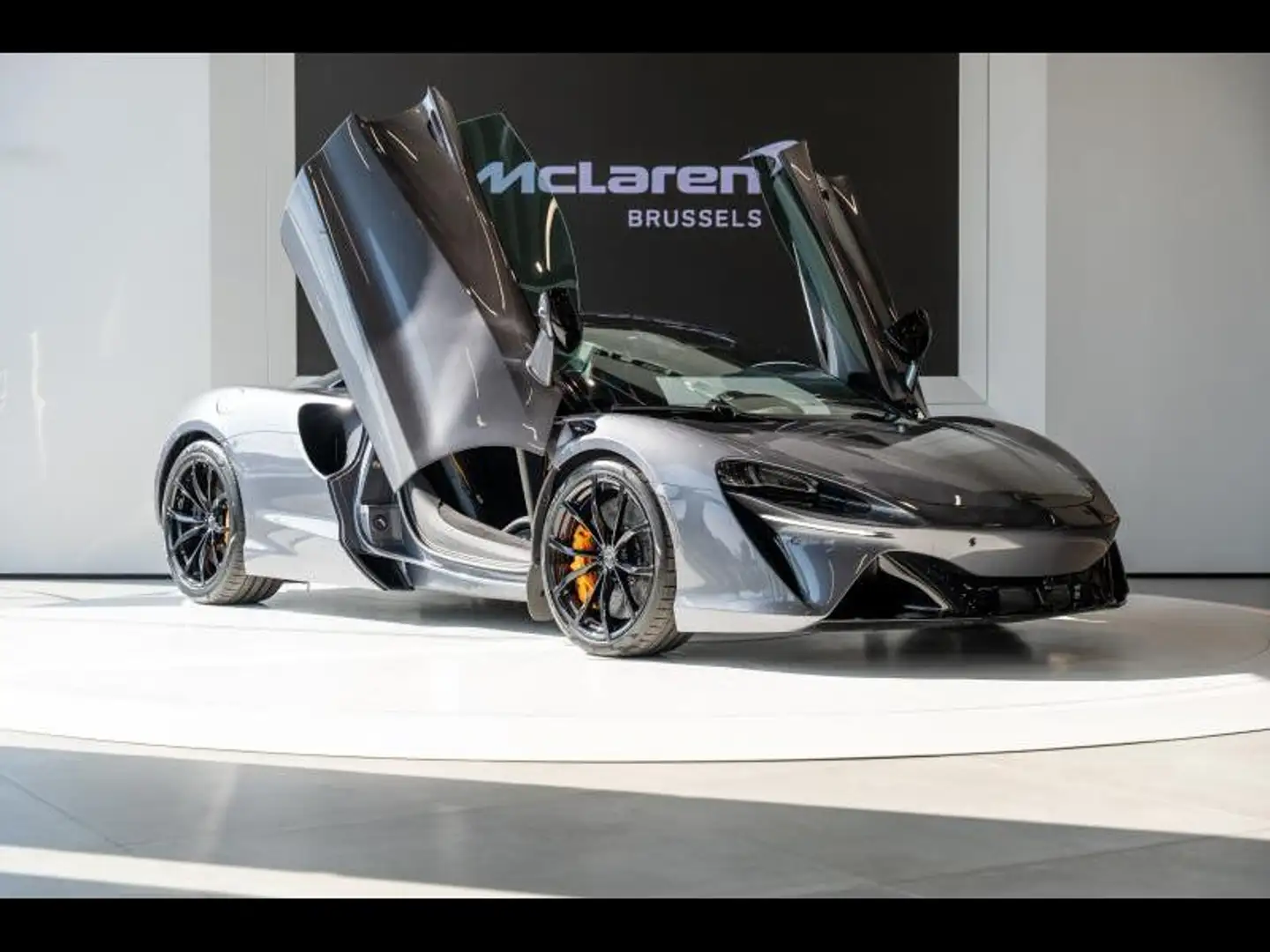 McLaren Artura Spider Gris - 2