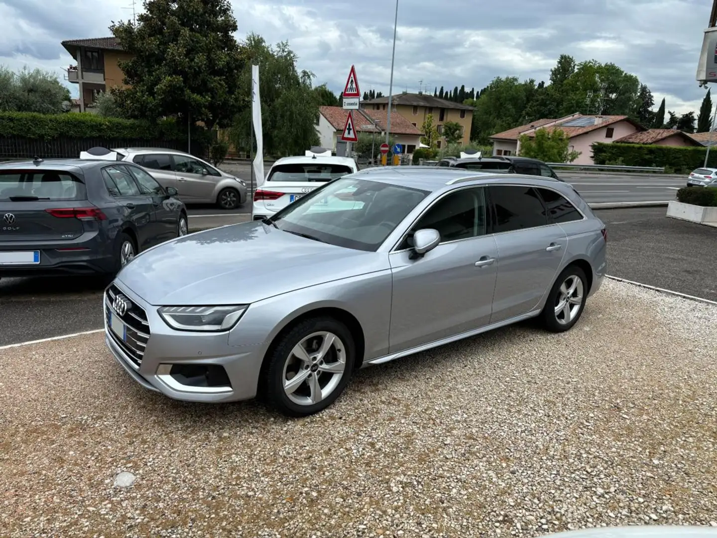 Audi A4 Avant 30 TDI S tronic B.ness Advanced NEOPATENTATI Argent - 1