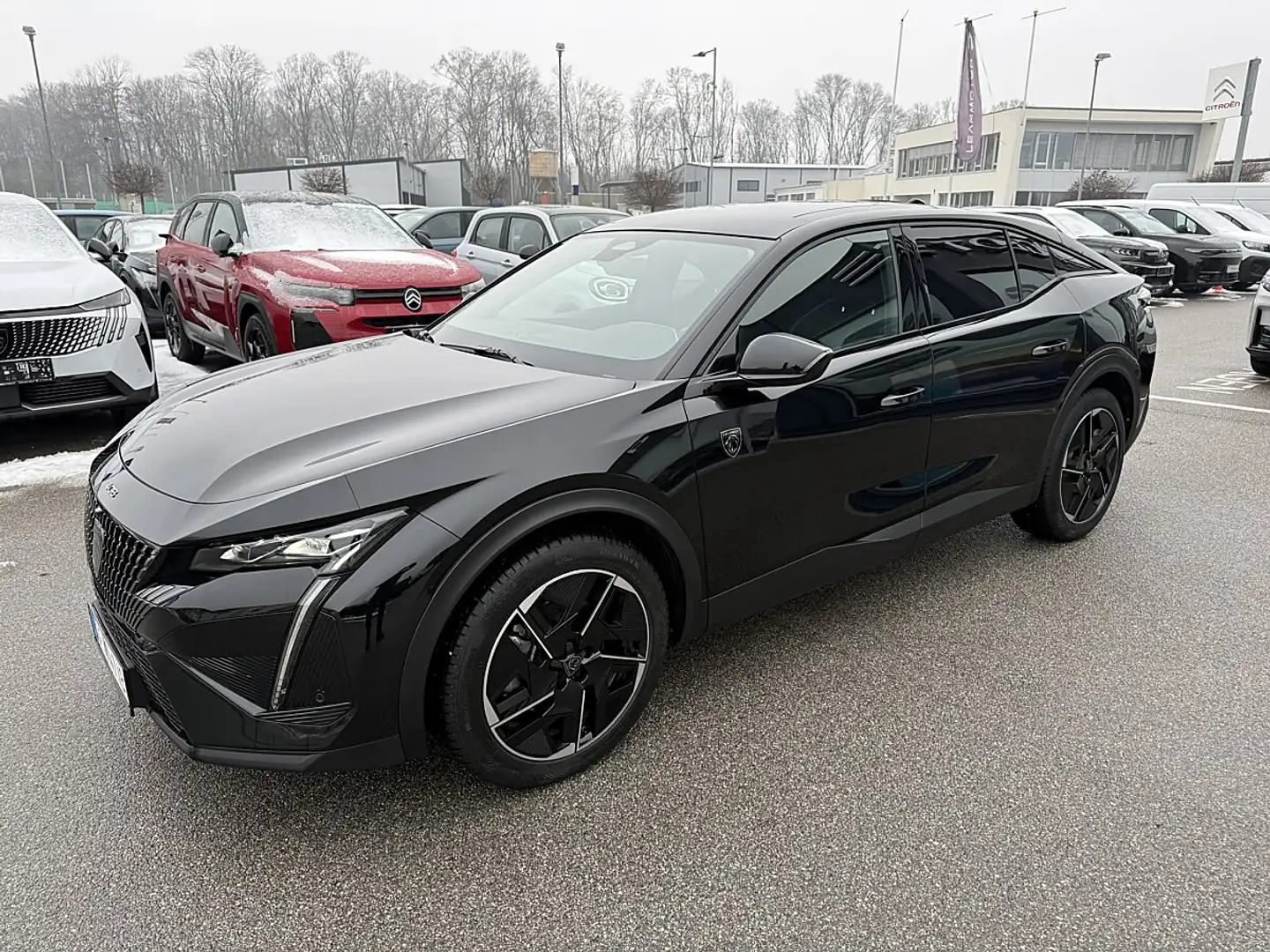 Peugeot 408 Elektro 210 58kWh GT Schwarz - 2