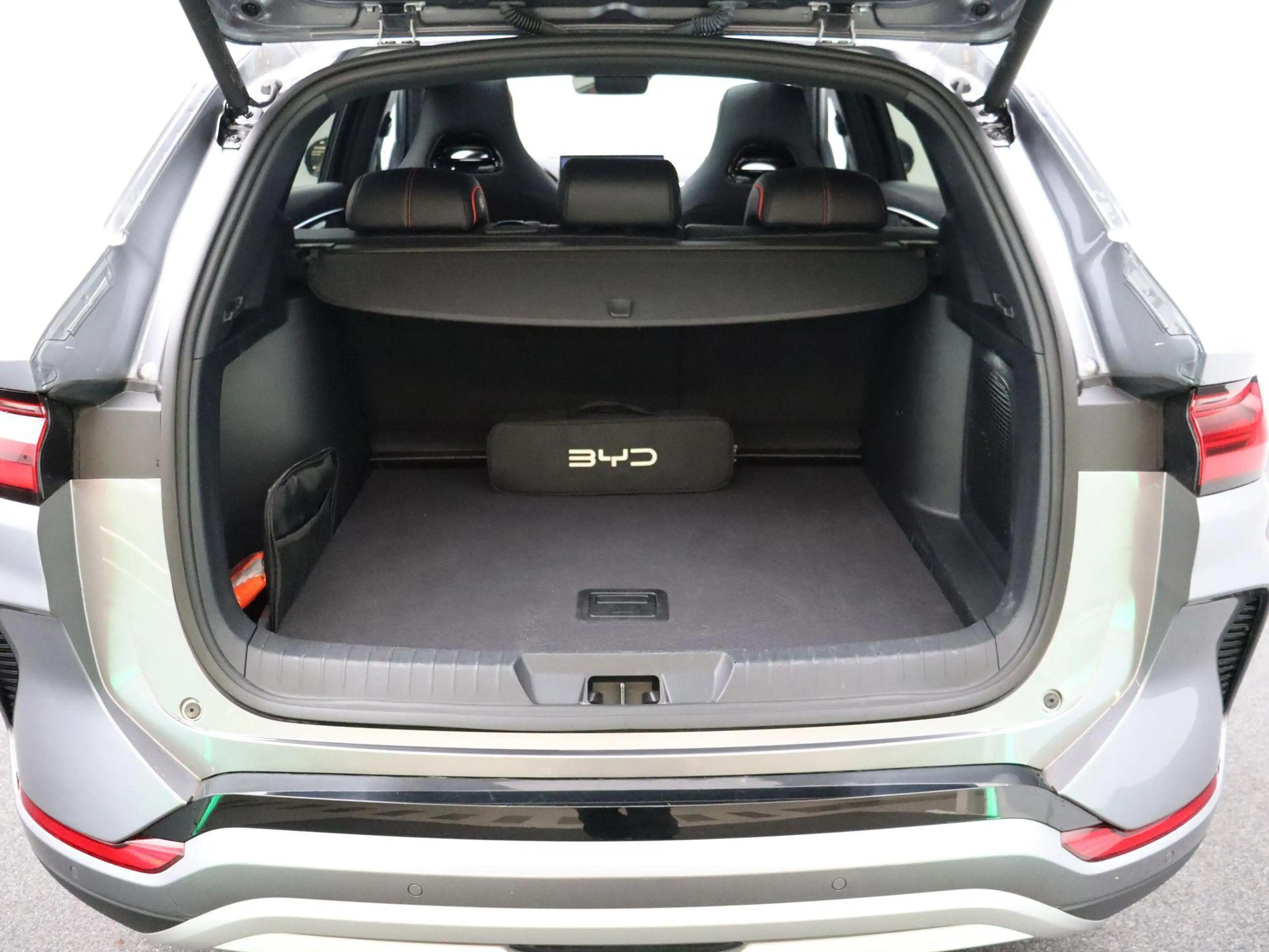 BYD Seal U DMI PHEV Boost LEDER | PANO | CAMERA | LED | CARPL — photo 7