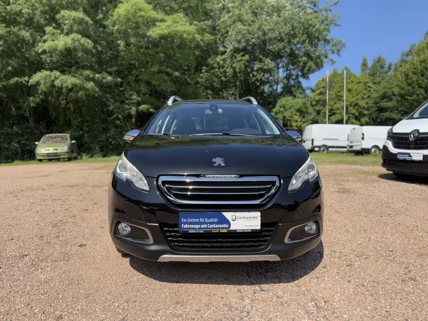 Peugeot 2008 PureTech 110 Style Noir - 2