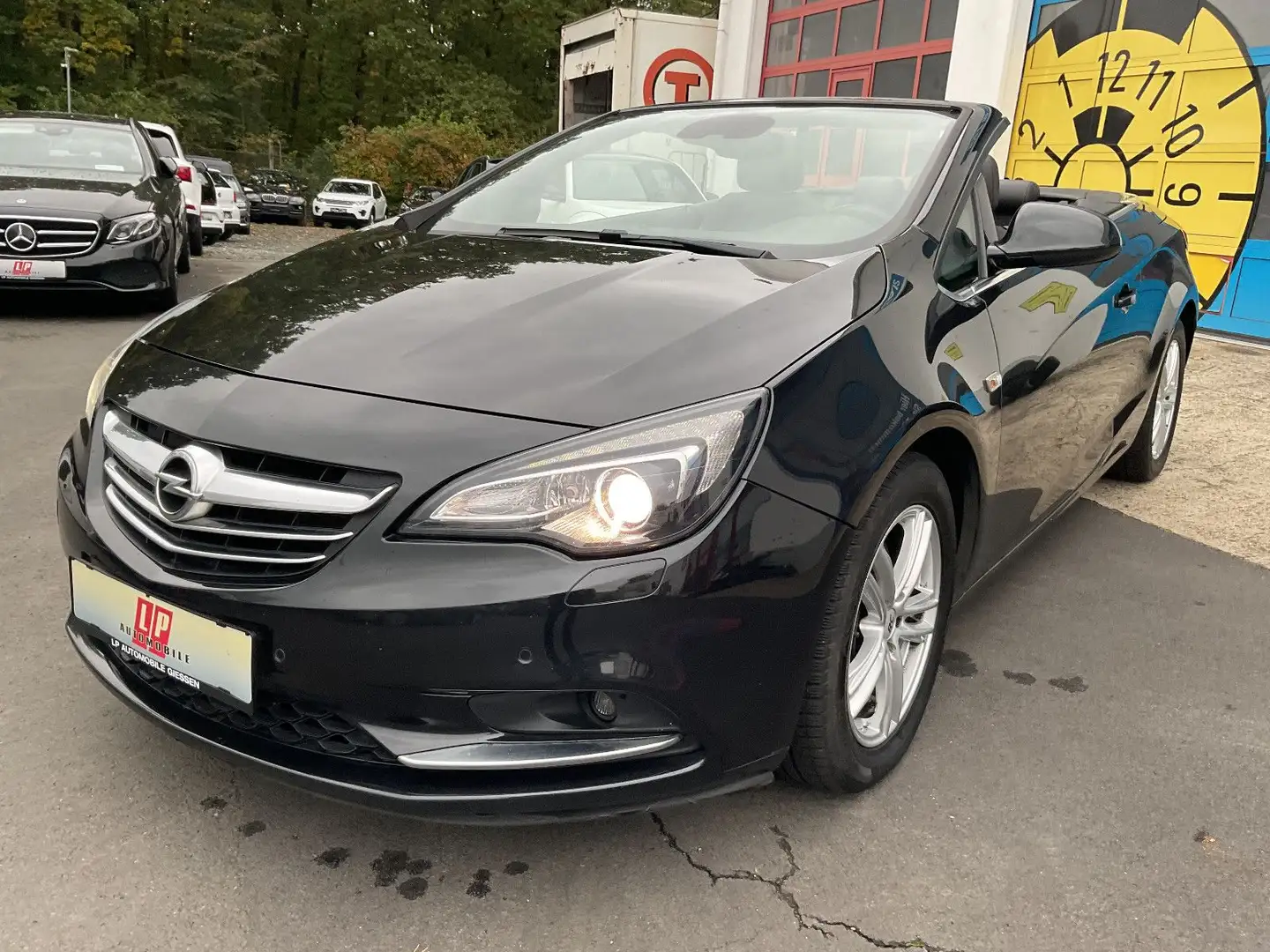 Opel Cascada Innovation 2.0 CDTI Xenon Navi Klima PDC Negro - 1