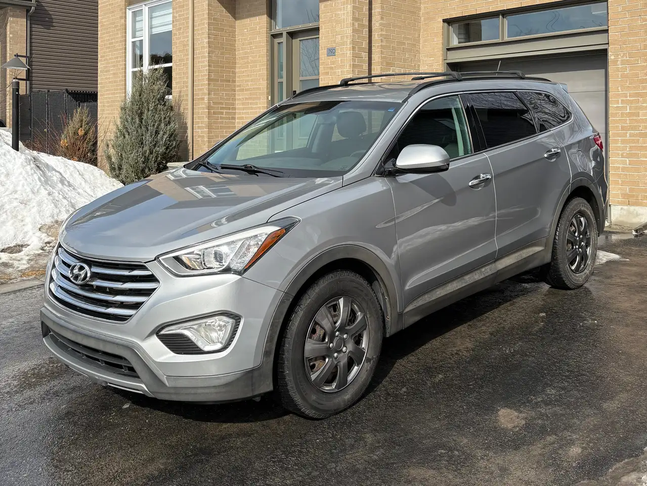 Hyundai SANTA FE снимка Hyundai SANTA FE