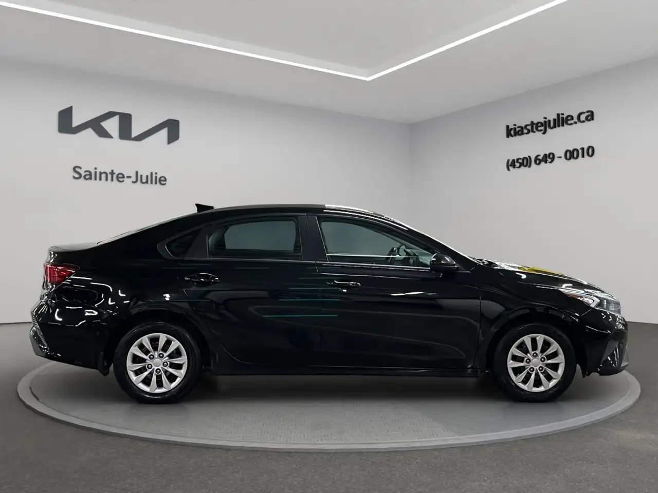 Kia Forte снимка Kia Forte
