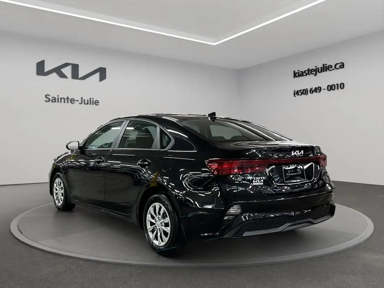 Kia Forte снимка Kia Forte