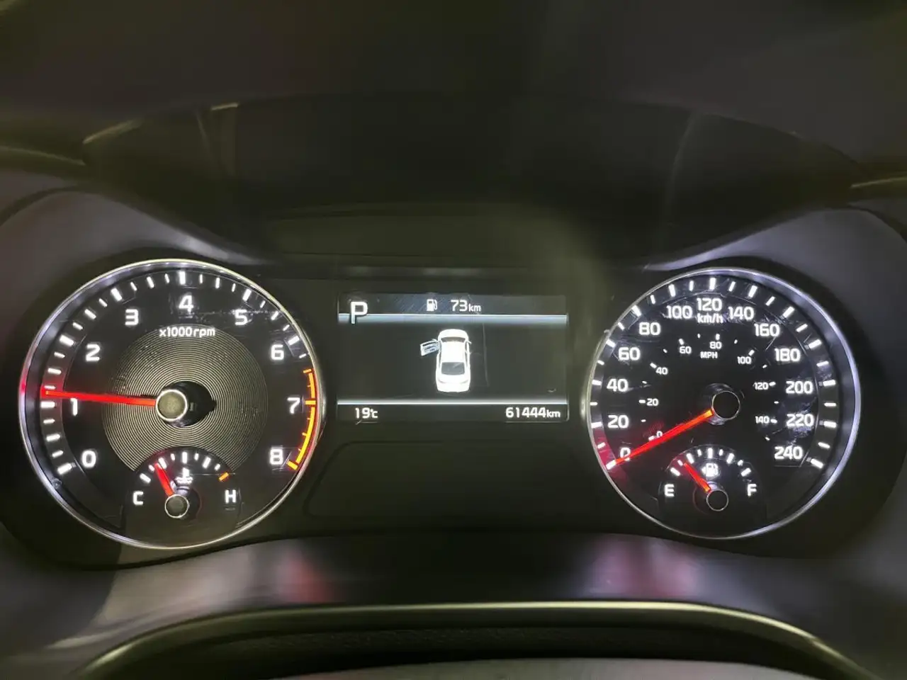 Kia Forte снимка Kia Forte