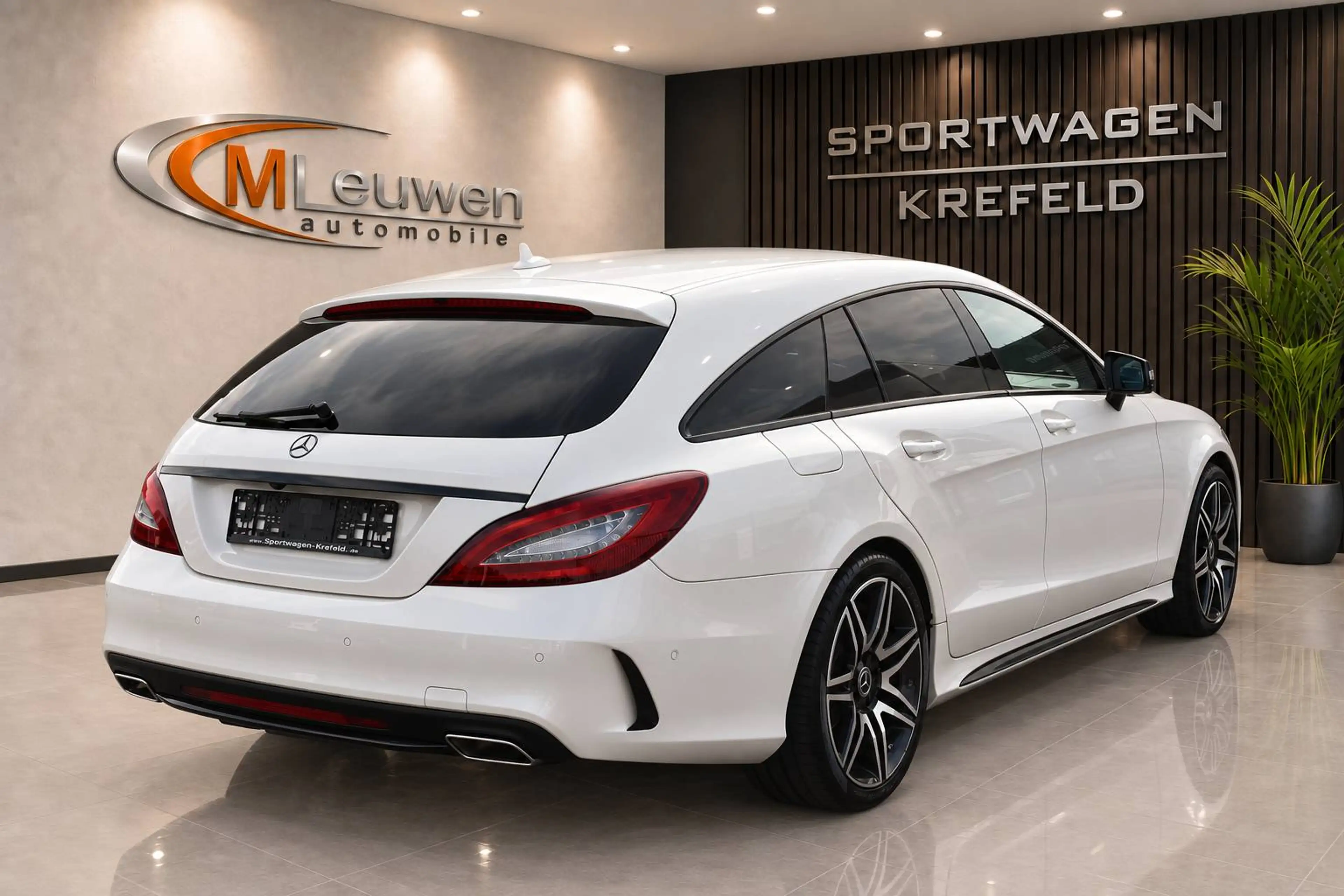 Mercedes-Benz CLS 400 CLS 400 4Matic AMG LINE *GSD*LEDER*19" ALU*LED*CAM*KLIMA* — photo 3