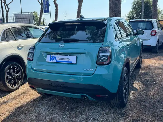 Fiat 600 view 4