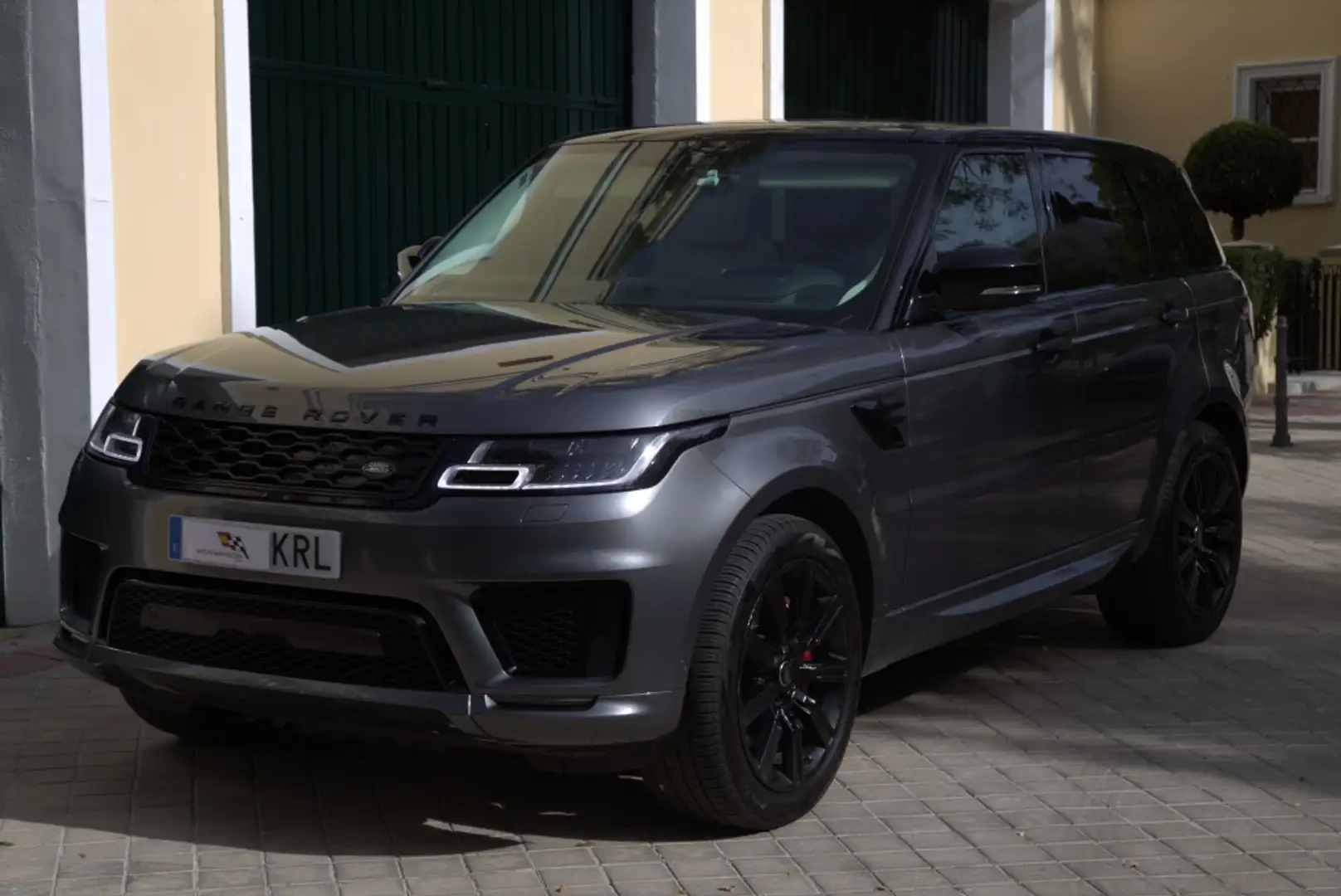Land Rover Range Rover 2.0 i4 PHEV SVAutobiography 4WD Aut. Grau - 1