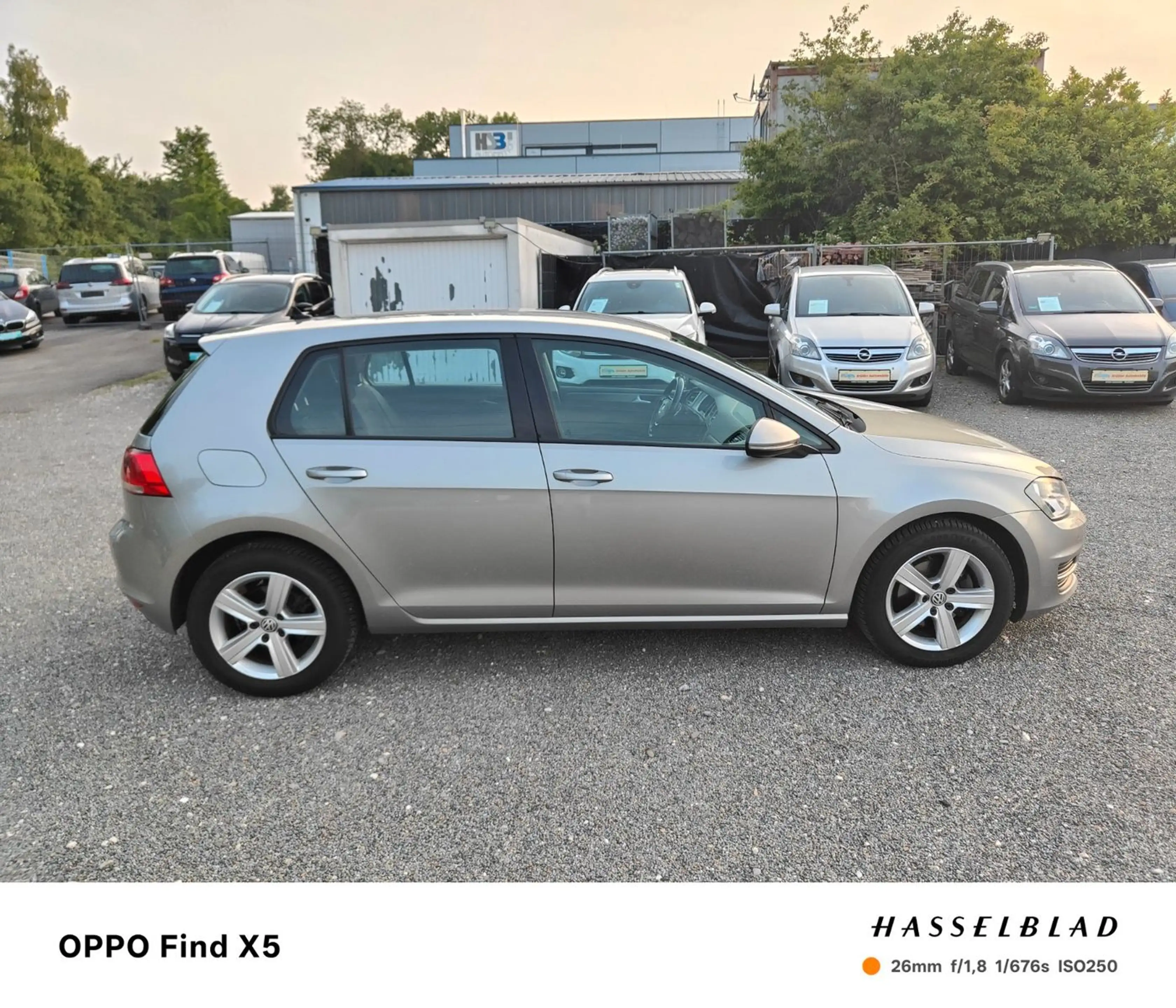 Volkswagen Golf 7 Lim Comfortline "BMT "Navi "SHZ — photo 6