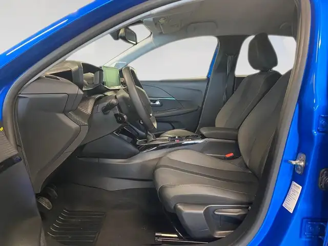 Peugeot 208 view 7
