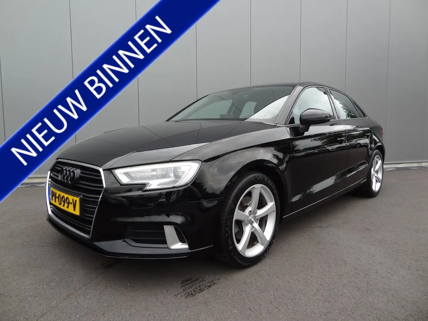 Audi A3 Limousine Sport | NAVI | NL- AUTO | AIRCO Zwart - 1