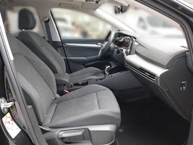 Volkswagen Golf view 14