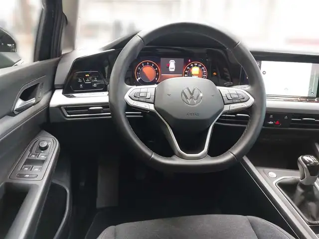 Volkswagen Golf view 9