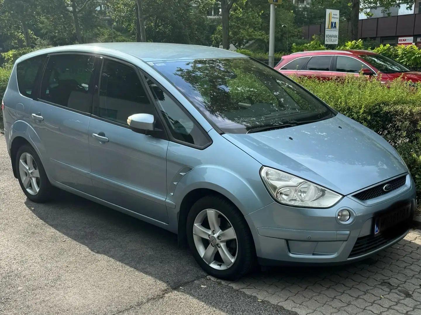 Ford S-Max S-MAX Titanium 2,0 TDCi DPF Titanium Blau - 1