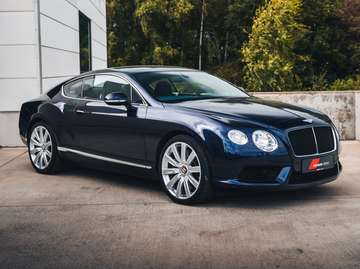 Black Sapphire Pearl / V8 / Massage Seats