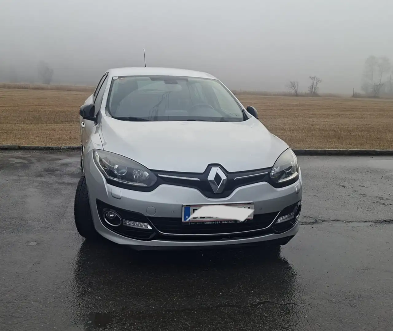 Renault Megane Mégane Bose Edition Energy TCe 130 Bose Edition Silber - 1