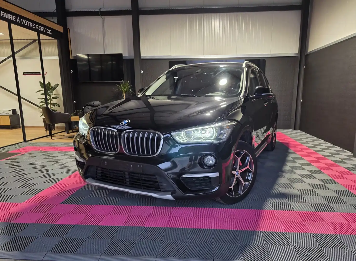 BMW X1 X1 2.0 dA sDrive18 Negru - 1