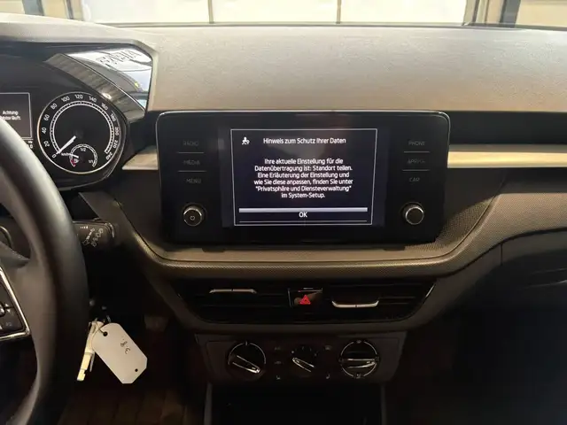 Skoda Fabia view 11
