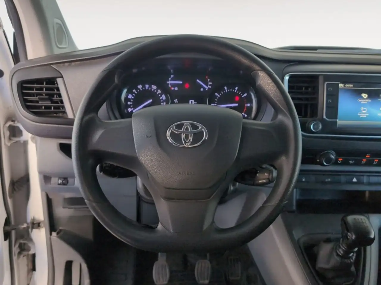 2022 Toyota Proace Van Media L1 1.5D GX 100, photograph 10