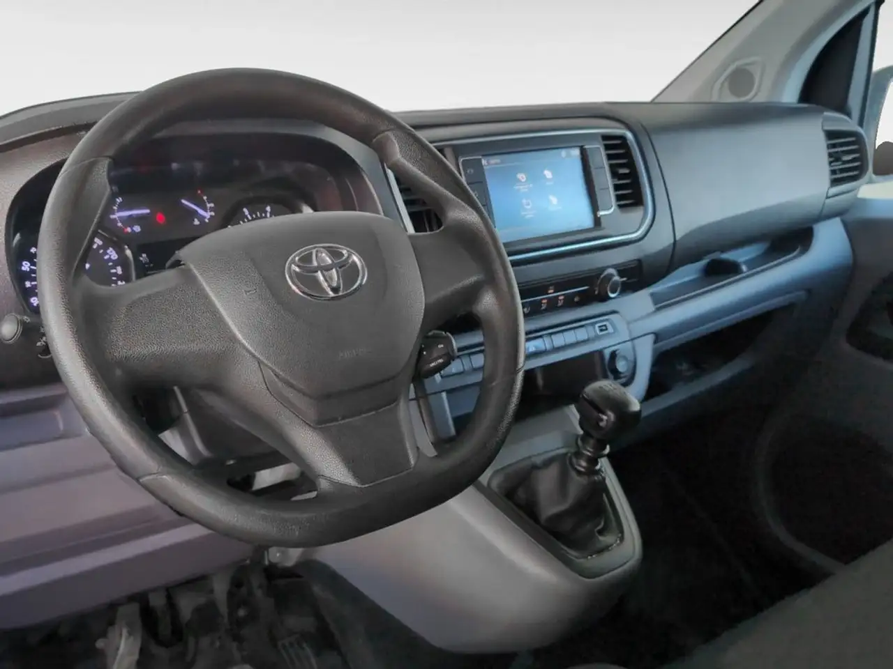 2022 Toyota Proace Van Media L1 1.5D GX 100, photograph 9