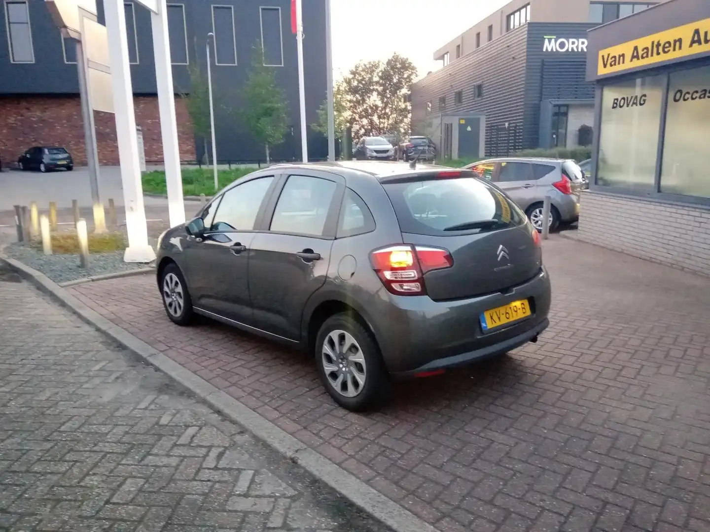 Citroen C3 1.0 PureTech Attraction Grigio - 2