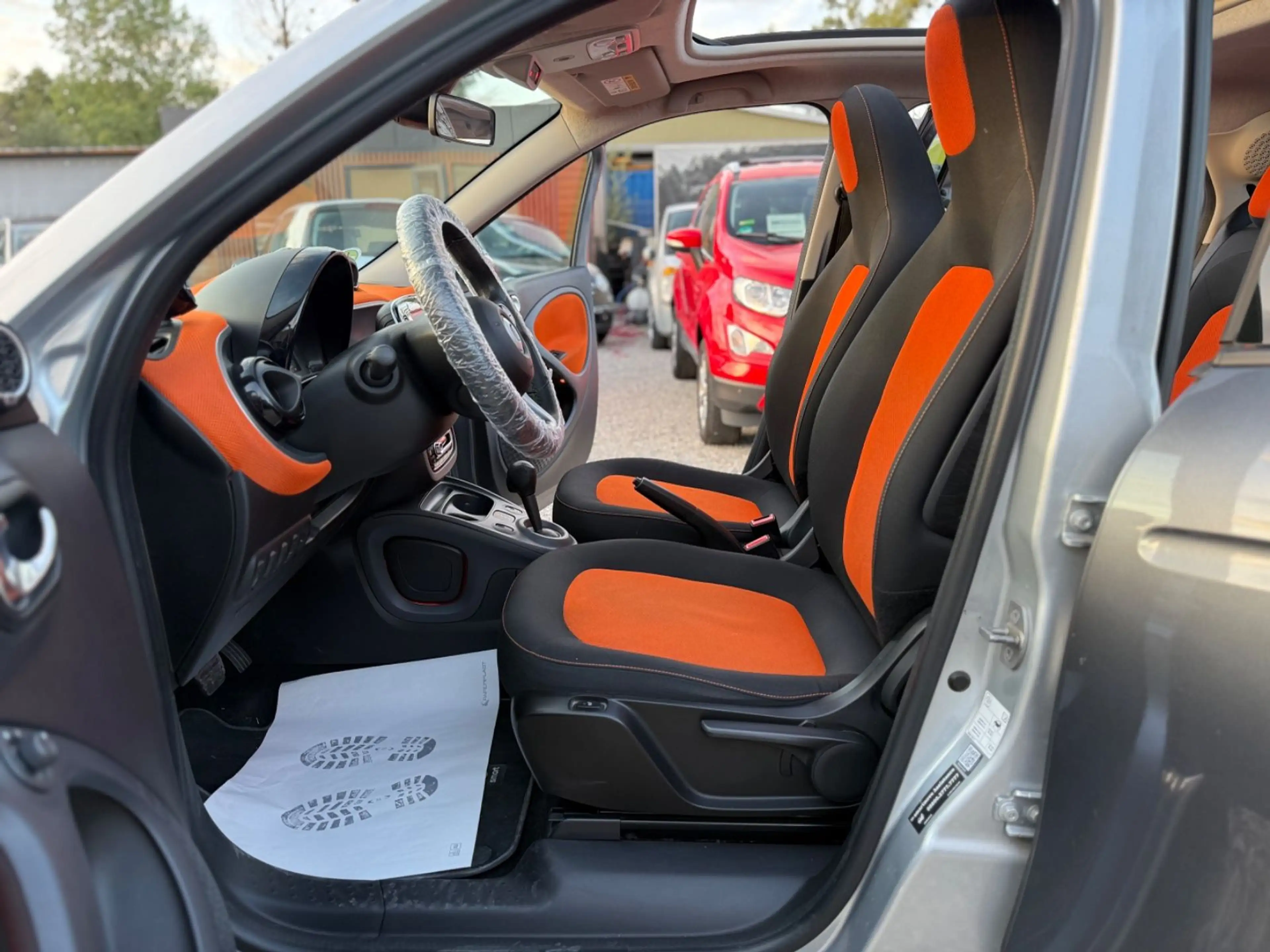 smart forFour Pasion 66 kW /CABRIO/SHZ/PDC/NAVI/JBL/ — photo 12