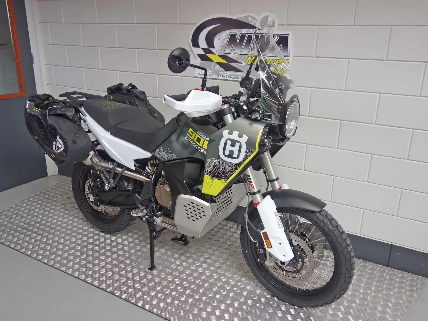 Husqvarna Norden 901 EXPEDITION Vert - 2