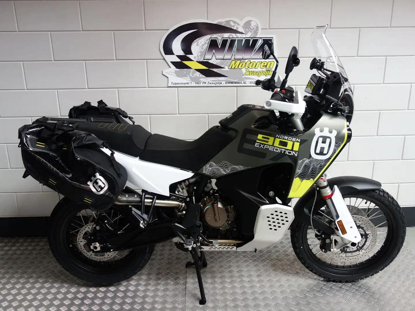 Husqvarna Norden 901 EXPEDITION Vert - 1