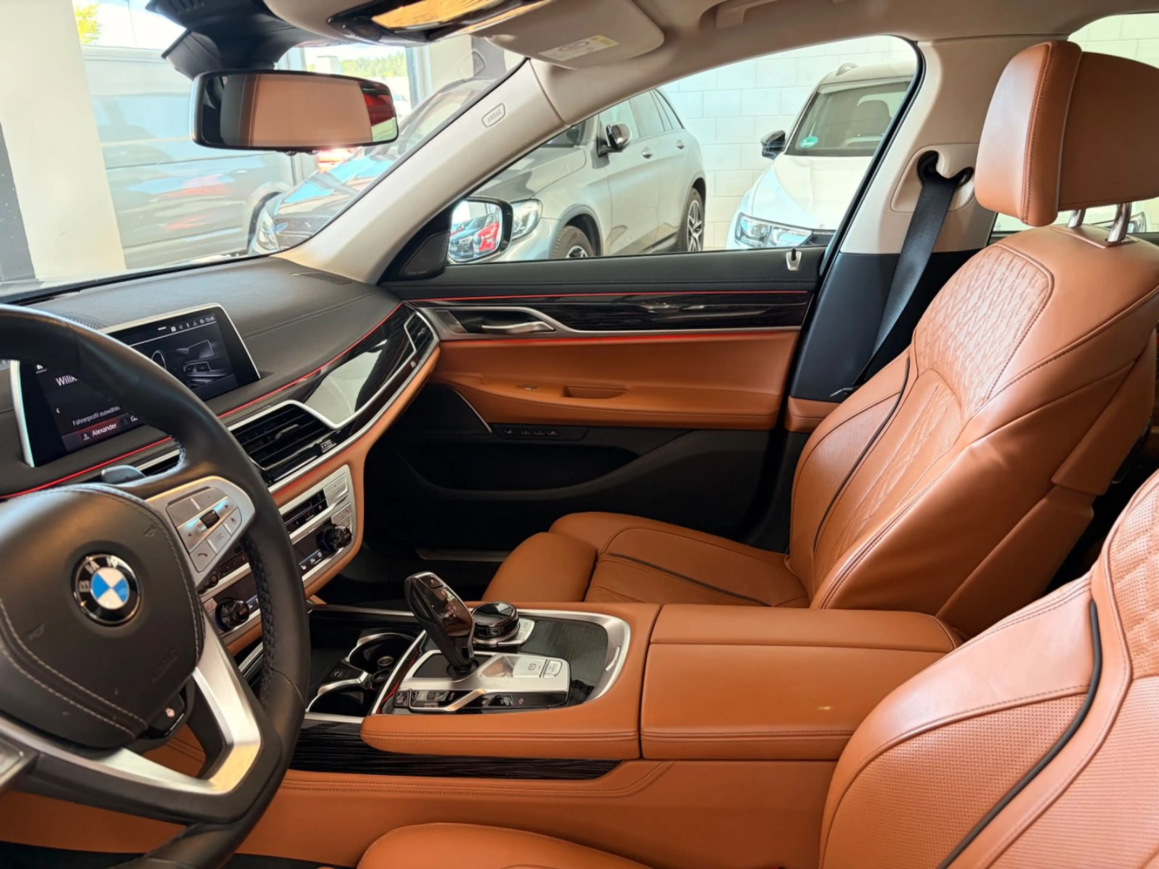 BMW 740 d xDrive Executive Drive Pro Glasdach — photo 3