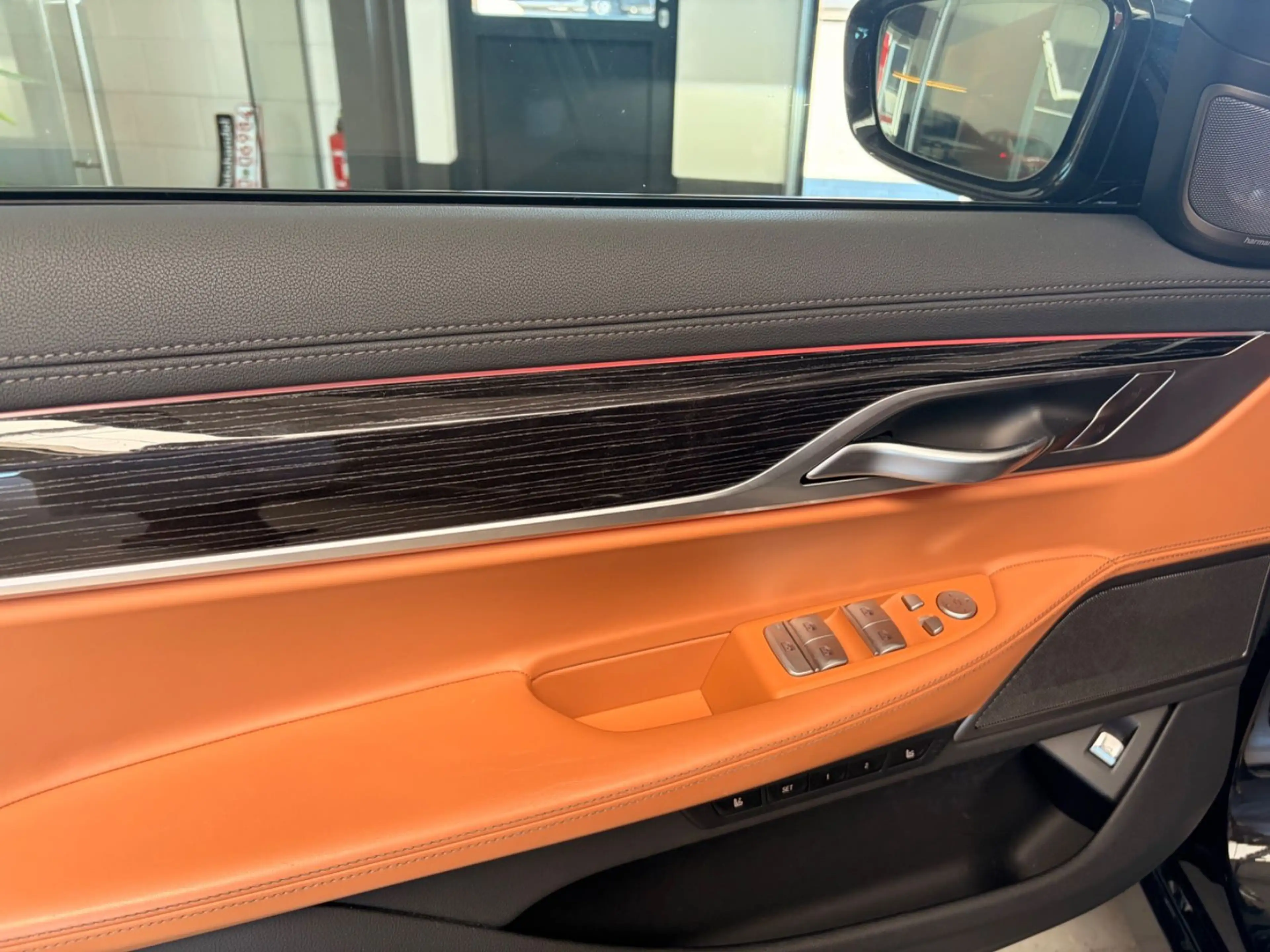 BMW 740 d xDrive Executive Drive Pro Glasdach — photo 5