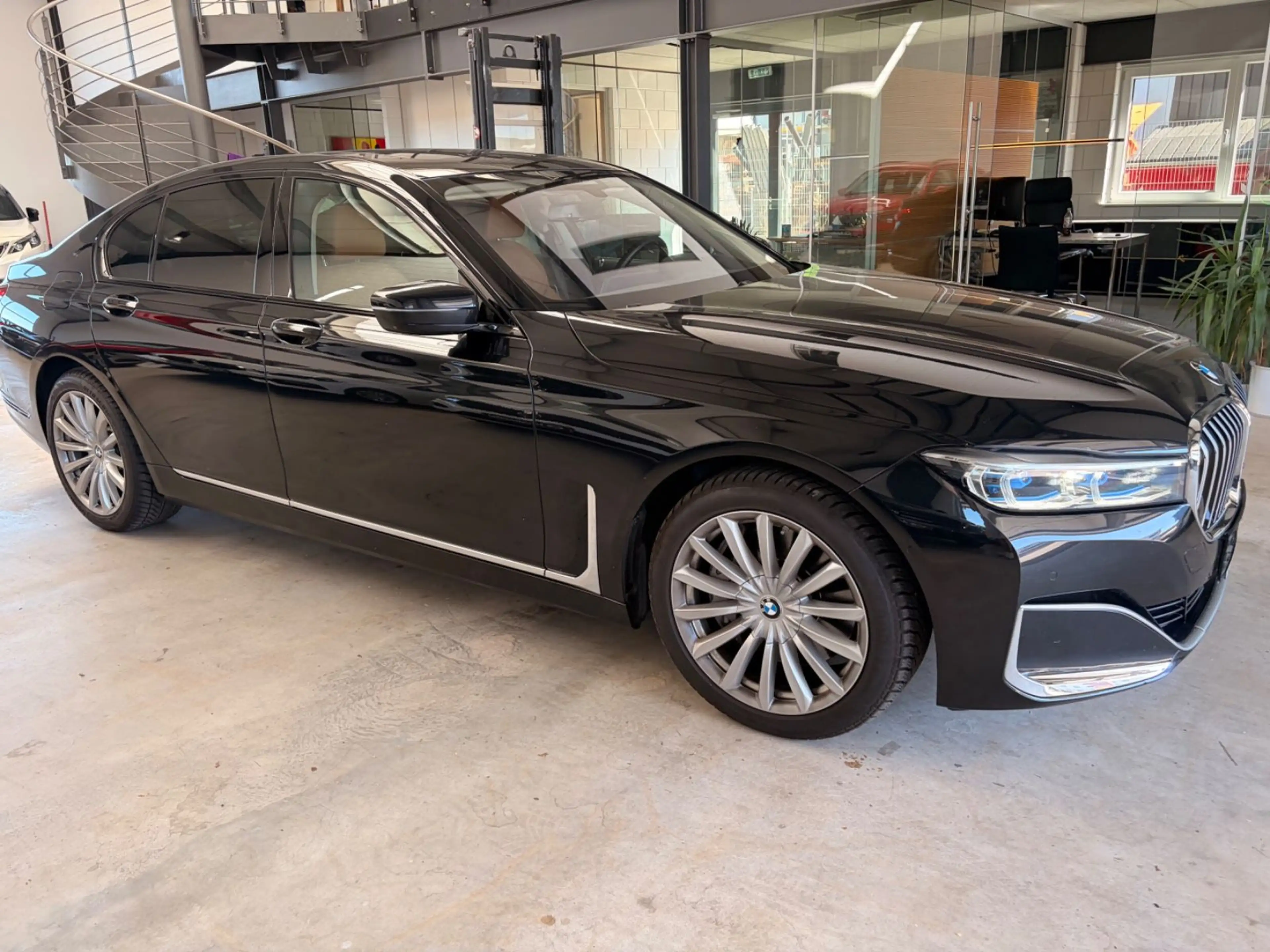 BMW 740 d xDrive Executive Drive Pro Glasdach